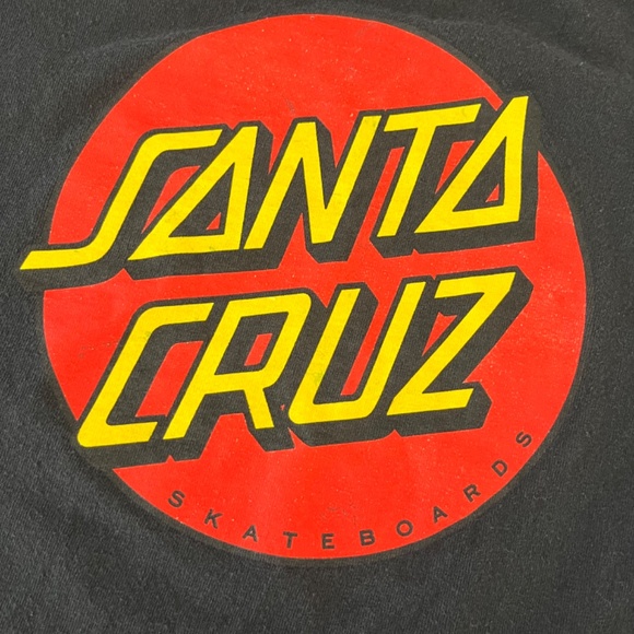 Santa Cruz youth tee size small - Picture 4 of 4
